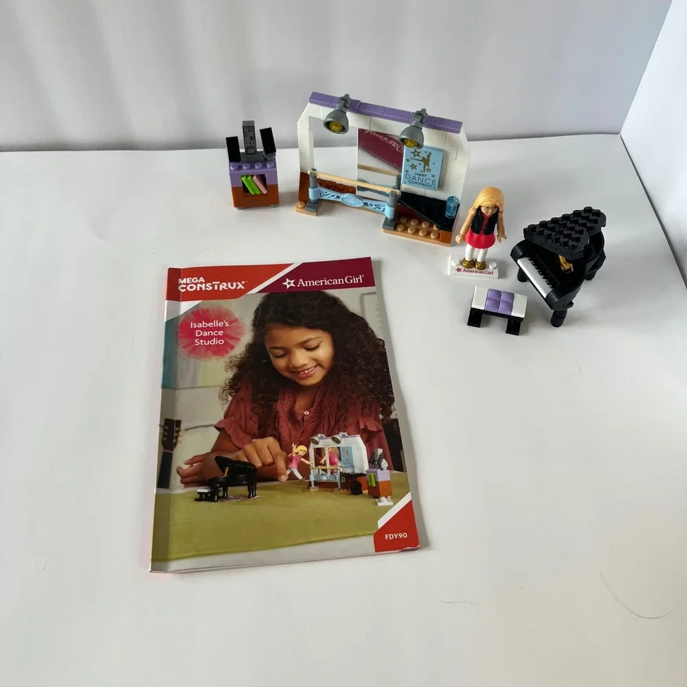 Mega Construx American Girl Isabelle's Dance‎ Studio FDY90 Building Set Piano